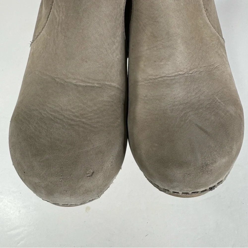 Dansko‎ Maria Beige Leather Ankle Booties Size 42